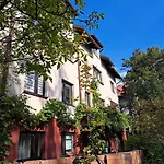 Проживание в семье I Mak Леба