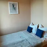 I Mak Проживание в семье