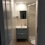 I Mak Проживание в семье *