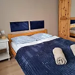 Проживание в семье I Mak *